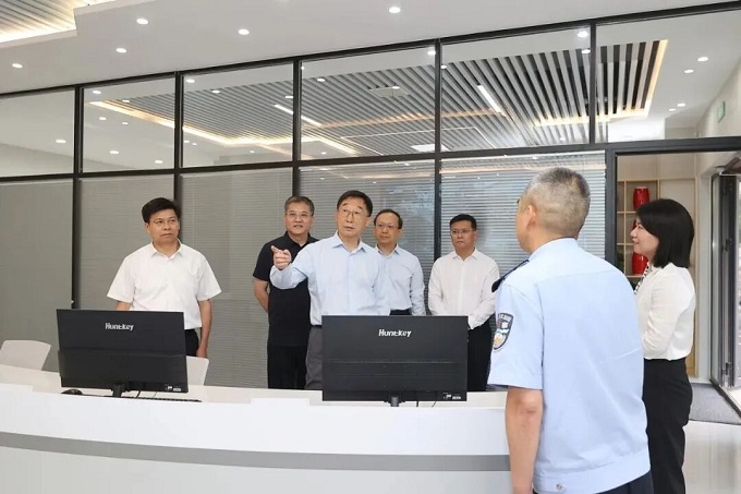 刘宁到安阳市调研推进工作时强调 压实责任抓牢安全稳定工作 发挥优势推进文旅融合发展